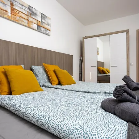 アパート Atriumresidences With Freeparking, Ac, Balcony And Wi-fi ブダペスト