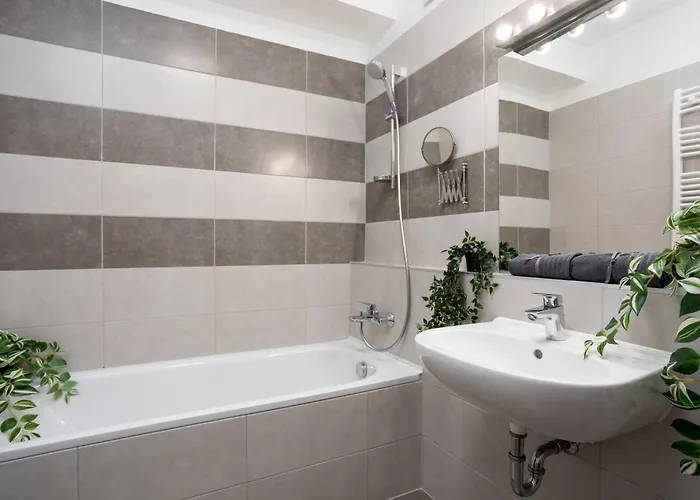 Atriumresidences With Freeparking, Ac, Balcony And Wi-fi شقة بودابست