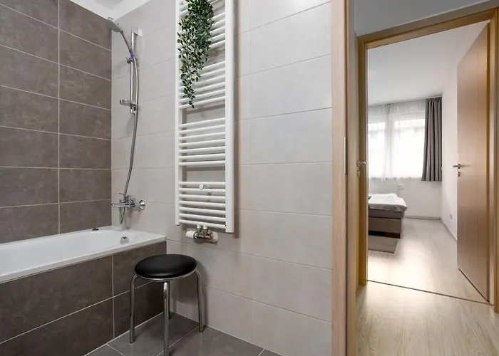 Atriumresidences With Freeparking, Ac, Balcony And Wi-fi