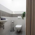 Atriumresidences With Freeparking, Ac, Balcony And Wi-fi
