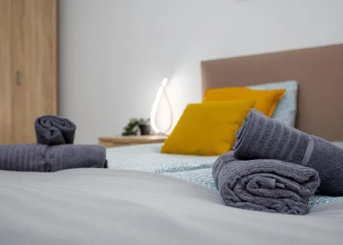 Atriumresidences With Freeparking, Ac, Balcony And Wi-fi