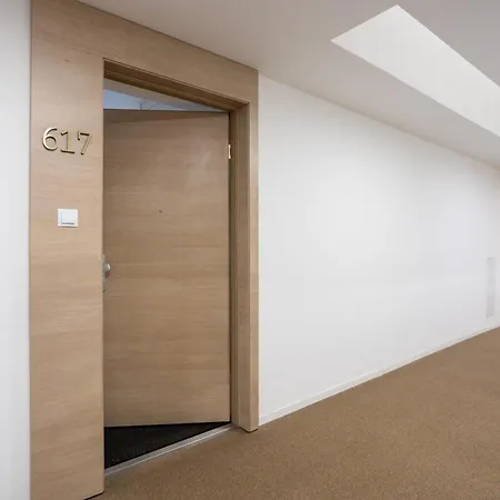 Luxury Atrium Residences Apartment Budapest