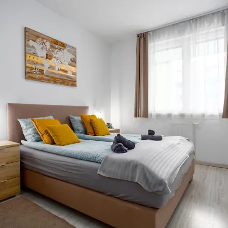 Atriumresidences With Freeparking, Ac, Balcony And Wi-fi
