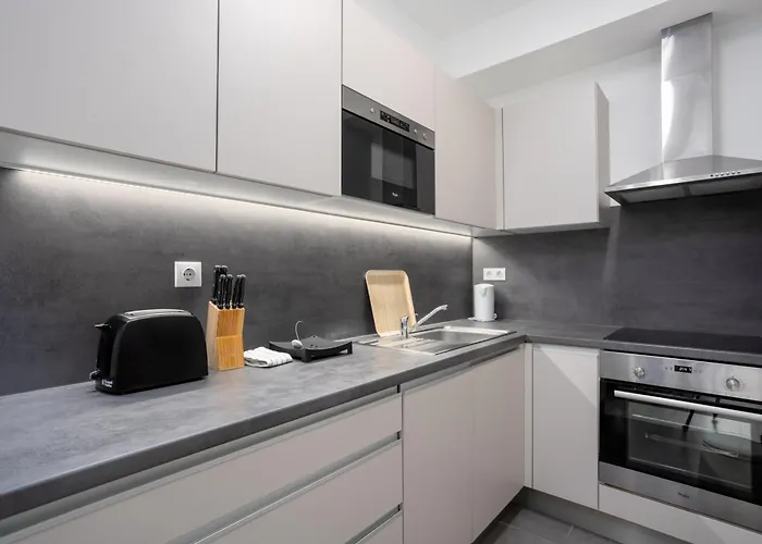 Atriumresidences With Freeparking, Ac, Balcony And Wi-fi Appartement